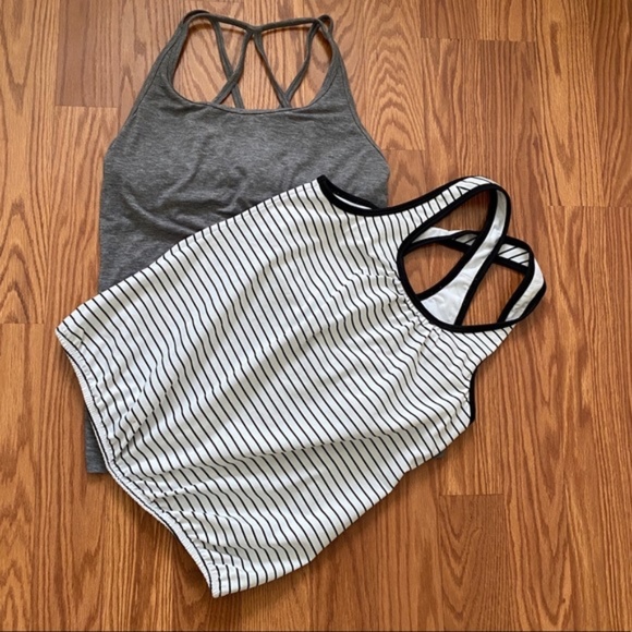 💖MEGA SALE💖Gap Fit & Tommy Hilfiger Women’s 2 Tanks Set ALSU00414 - Picture 1 of 11